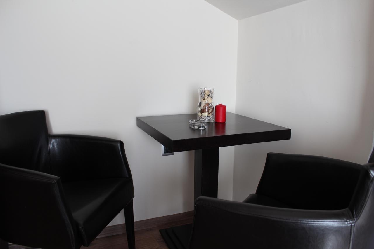 Emma Apartments Бітола Екстер'єр фото